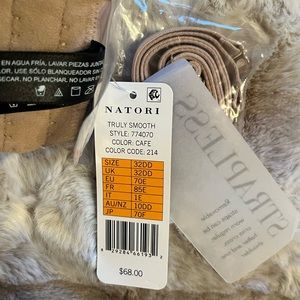 Three 32DD bras/bikini top